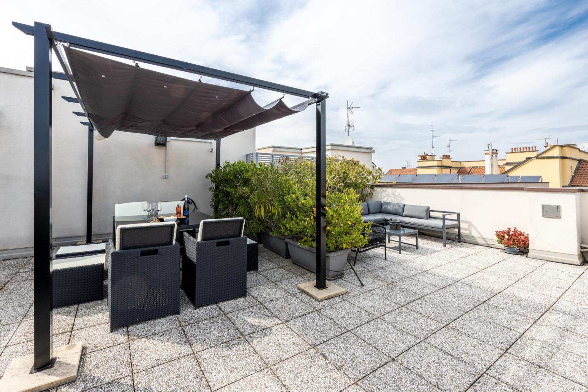 Bocconi'S Nest - Close To Duomo With Terrace Milán Exterior foto