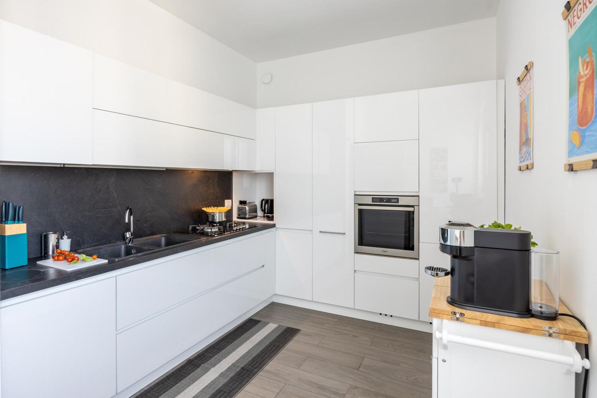 Bocconi'S Nest - Close To Duomo With Terrace Milán Exterior foto